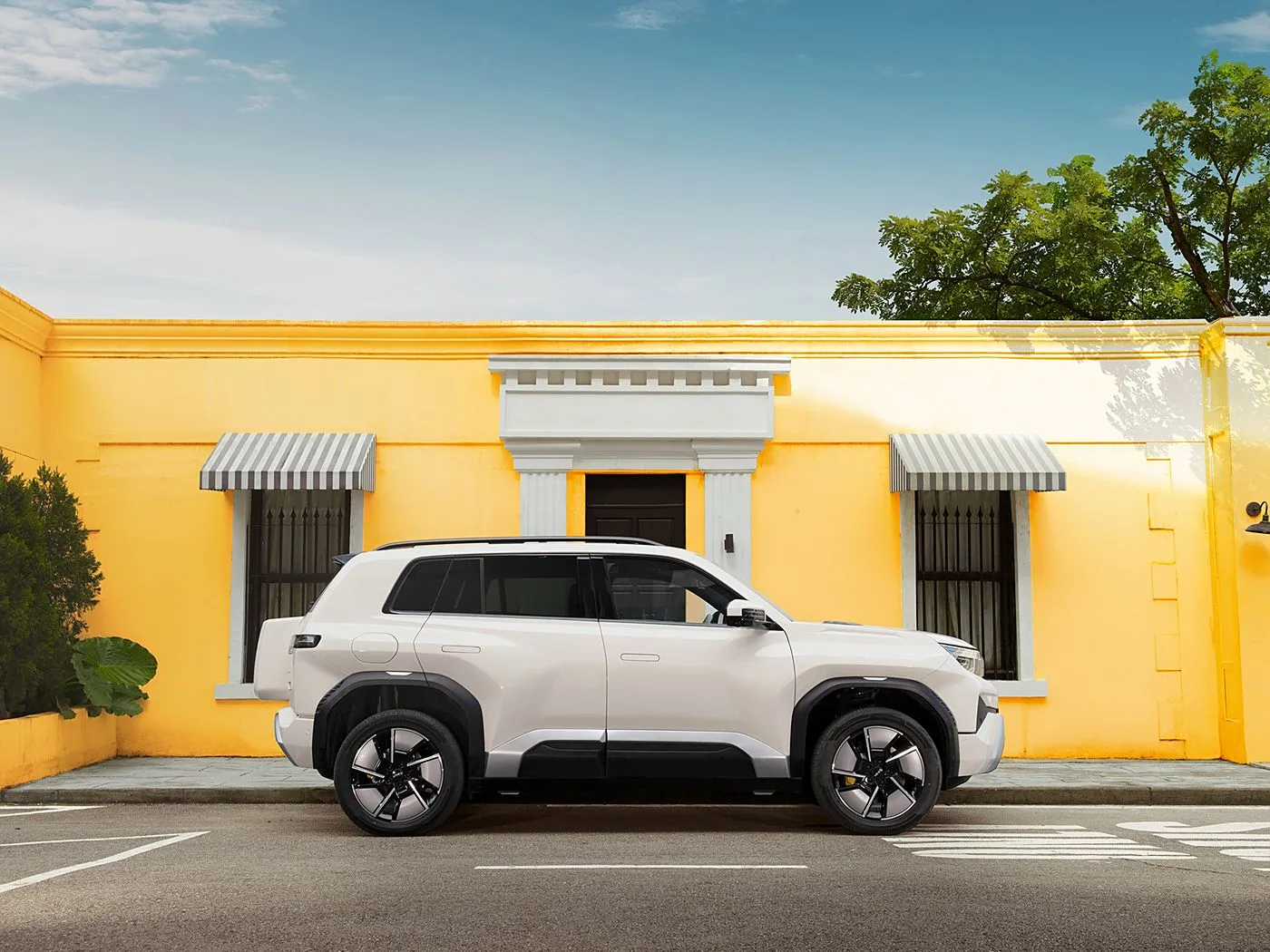 BYD-vergelyking Leopard Titanium 3 Suiwer elektriese kompakte SUV met 501 km CLTC-reeks, L2 ADAS & AWD/RWD Prestasie 4 Deure & 5 Sitplekke & Volspoed Cruise Control