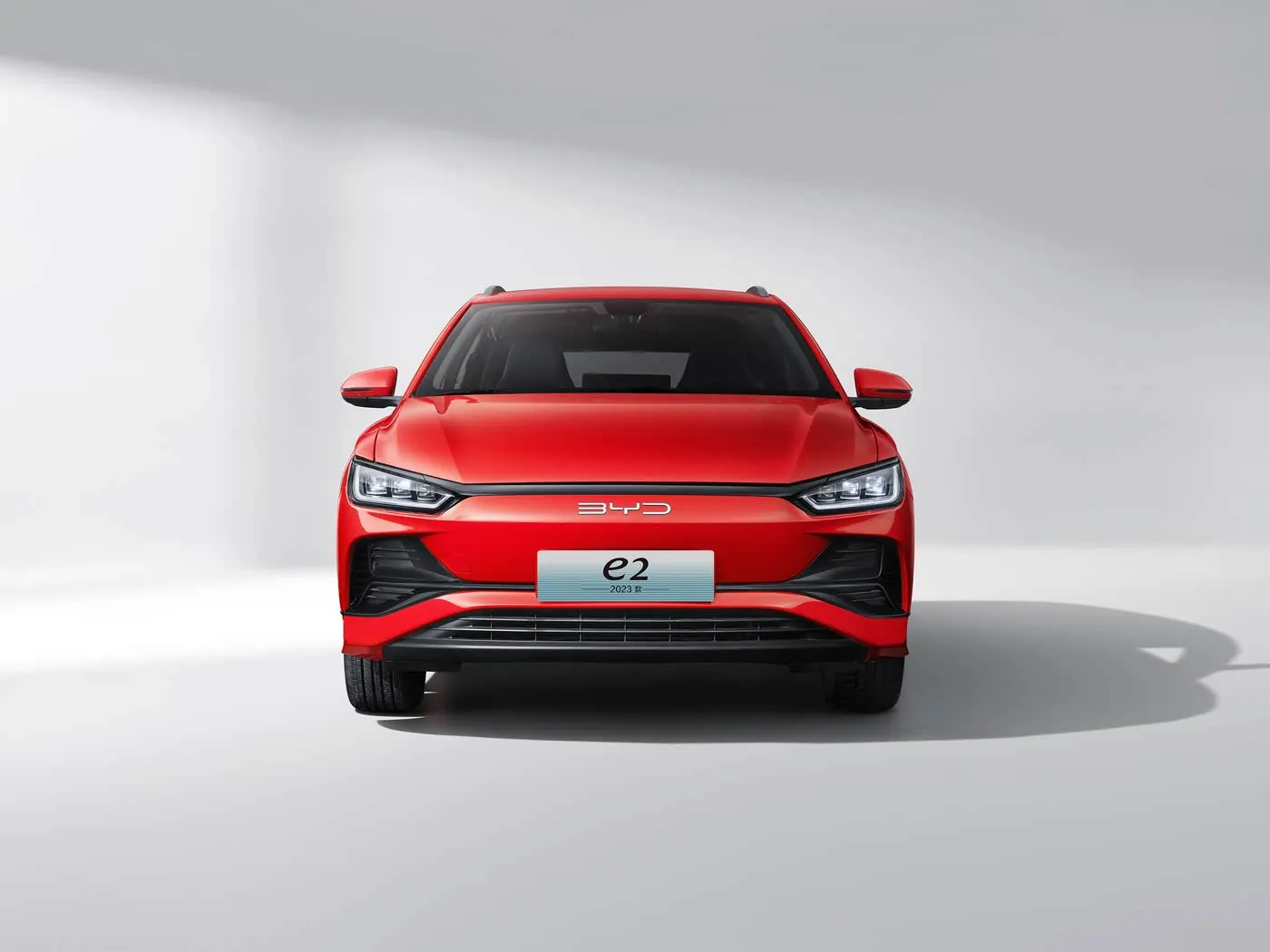 BYD E2 Luukse Elektriese EV Sedan SUV Lukrug links stuurmotor met litiumbatterymotor China se nuwe energievoertuig