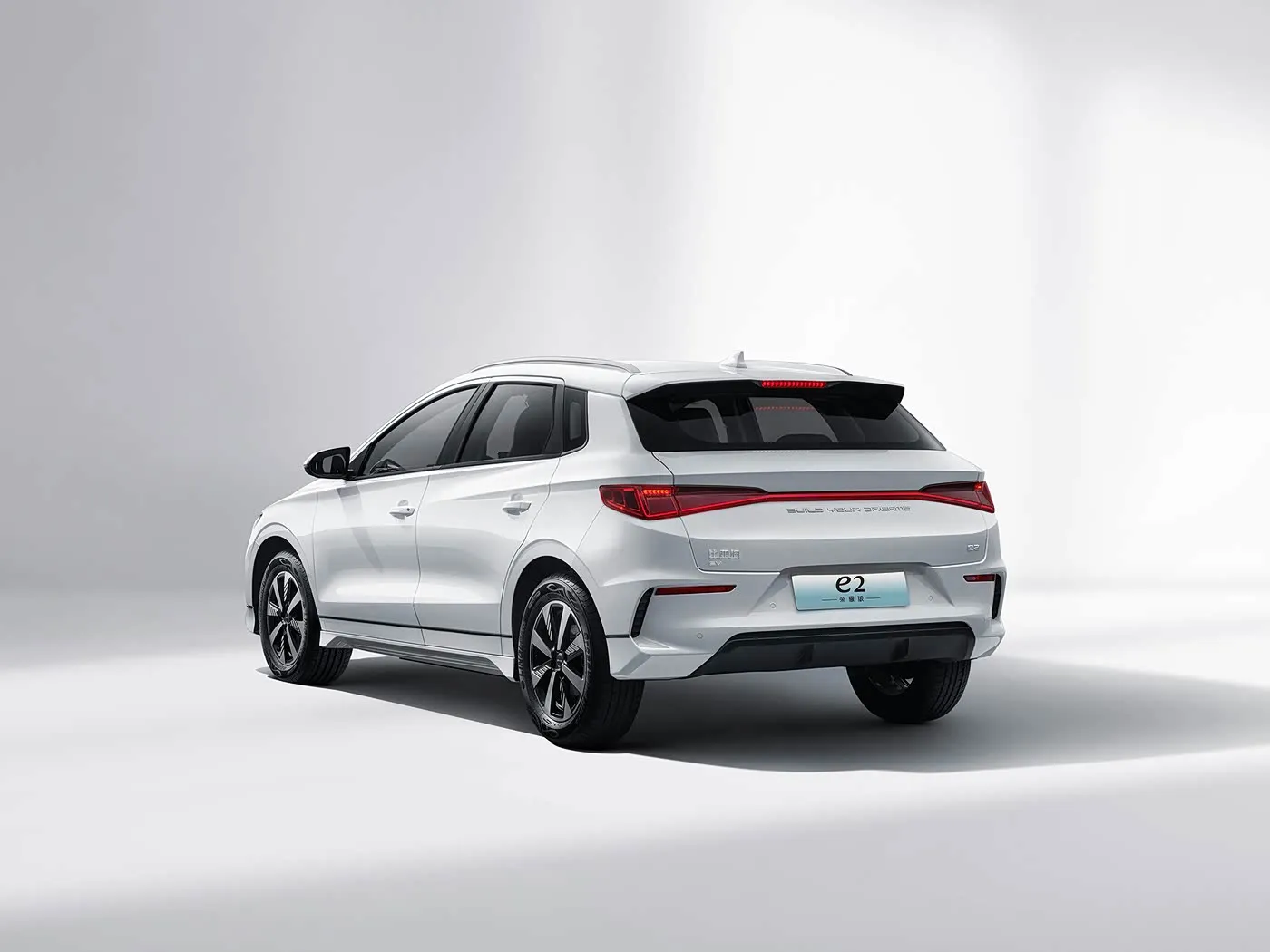 BYD E2 Luukse Elektriese EV Sedan SUV Lukrug links stuurmotor met litiumbatterymotor China se nuwe energievoertuig