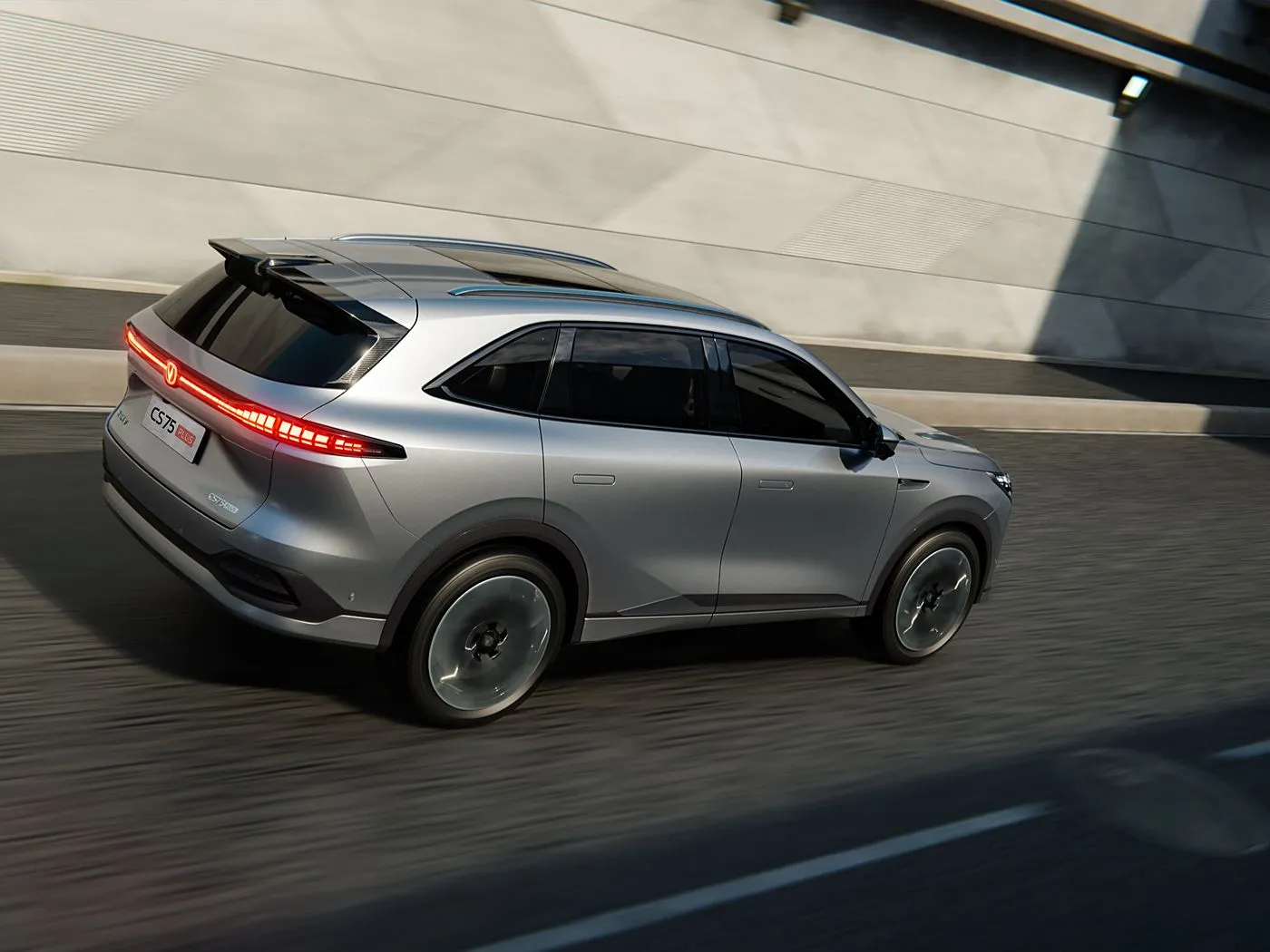 Changan CS75 PLUS 1.5T/2.0T Kompakte SUV met L2.5 Assist, 15.6" raakskerm en lang asafstand
