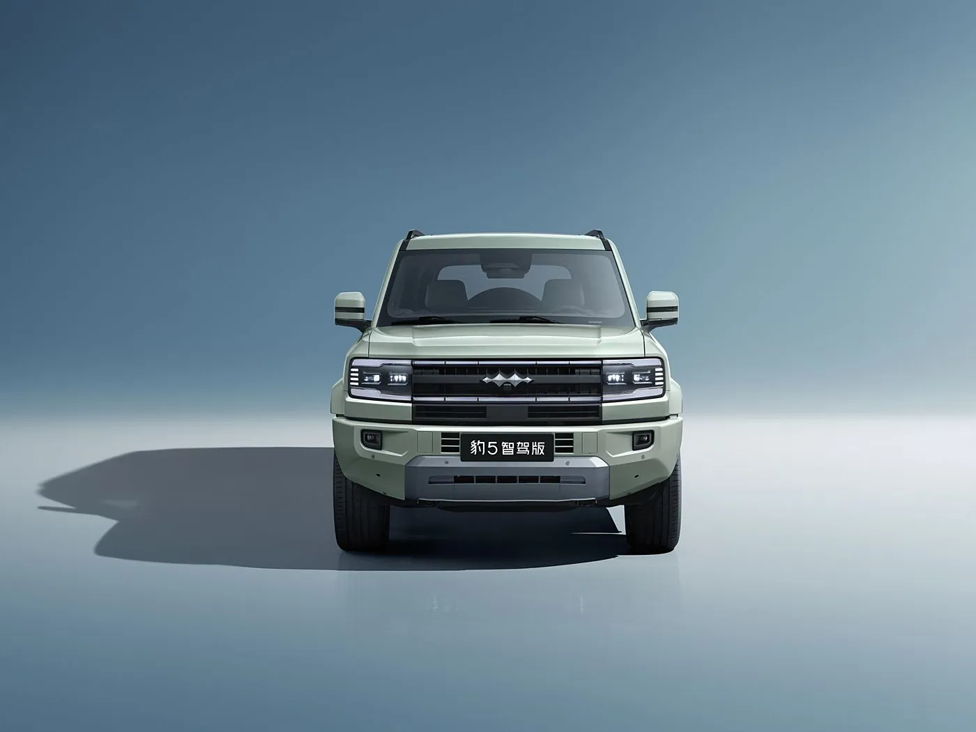 Premium BYD Leopard 5 Hibriede PHEV veldren SUV met 15.6" skerm 4x4 drive 4WD 83L brandstoftenk