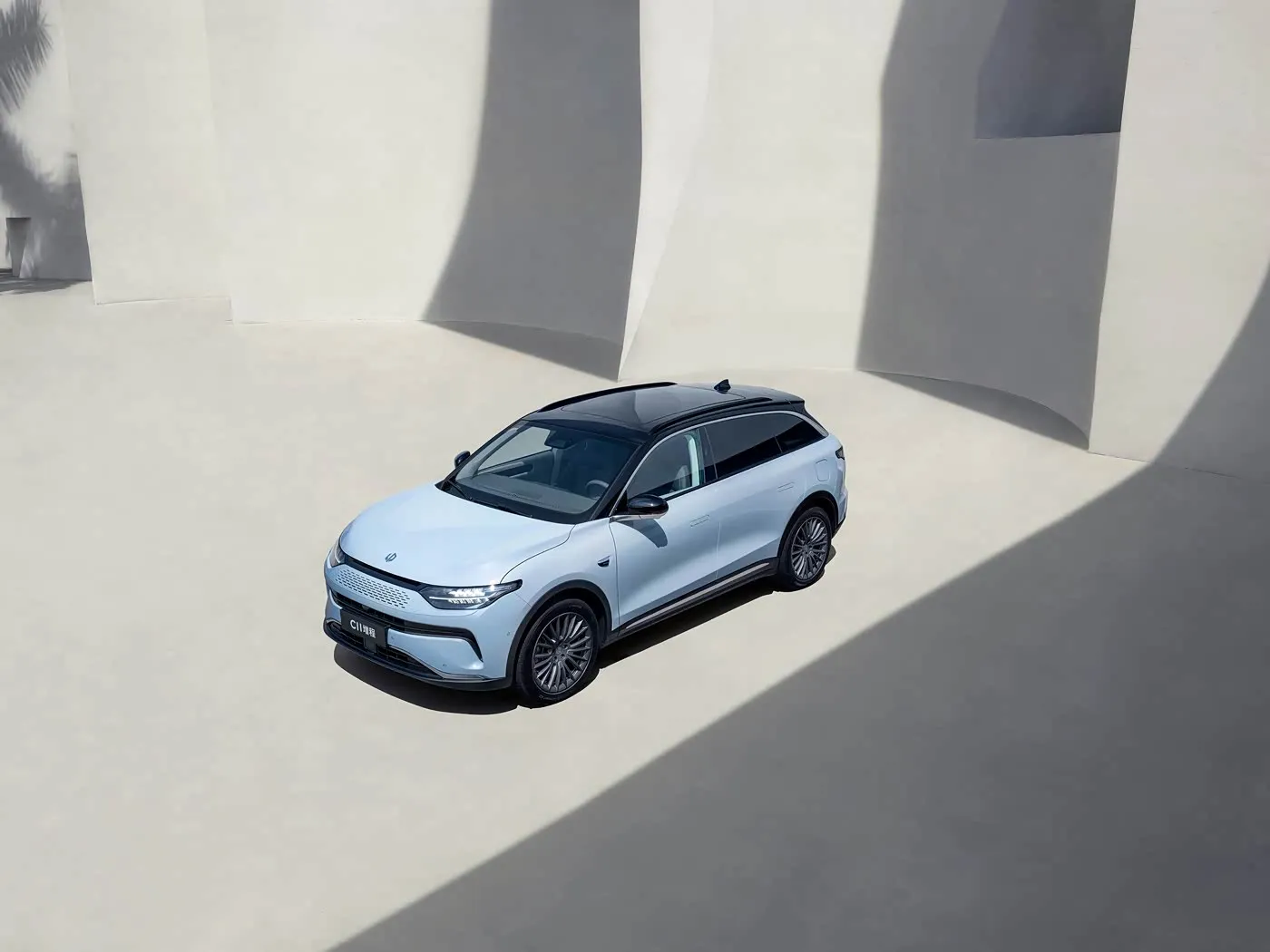 Leapmotor C11 Comfort Weergawe Hibriede Elektriese SUV PHEV motor met uitgebreide reeks nuwe energie voertuig