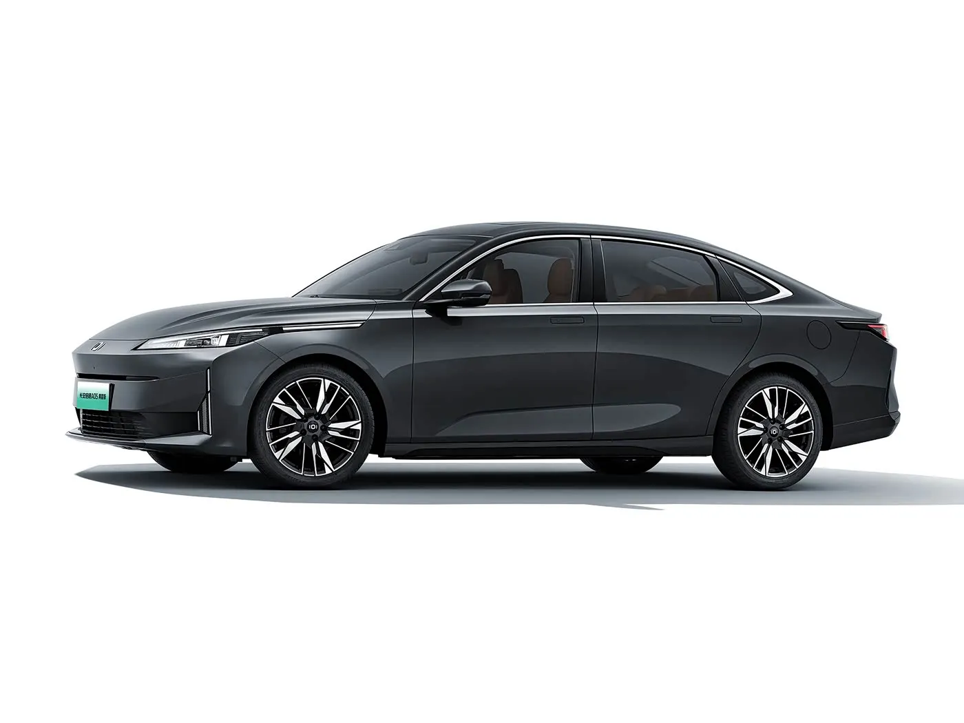 Changan Qiyuan A05 kompakte EV-motor nuwe energievoertuig met vinnig laaiende hibriede EV-motor linksstuur