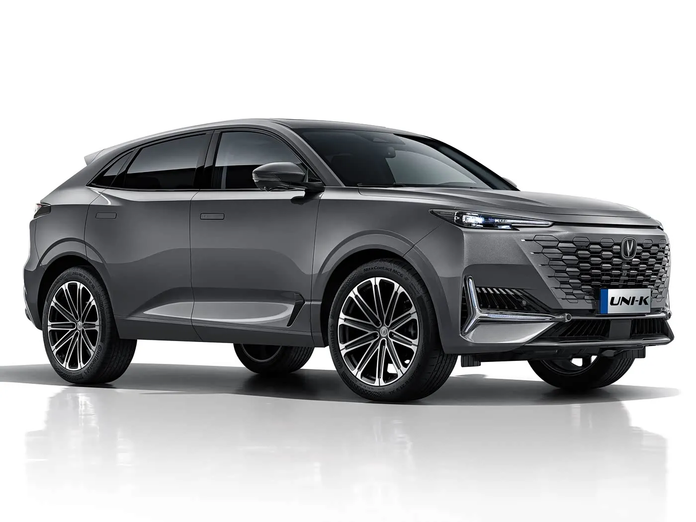BYD E2 Luukse Elektriese EV Sedan SUV Luikrug linkerstuurmotor met litiumbatterymotor China se nuwe energievoertuig