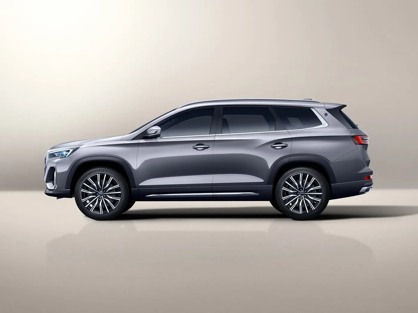 Splinternuwe Chery Jetour X90 PLUS SUV outomatiese aandrywing Euro VI Allooi dakrak leer sitplekke