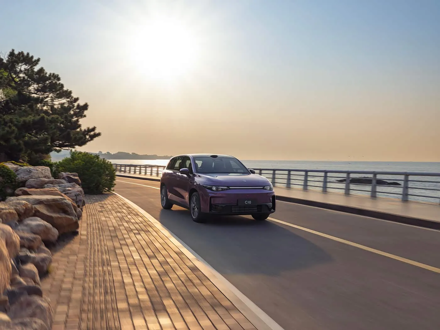 LEAPMOTOR C10 Hibriede hoëspoed 4WD elektriese sportnutsvoertuig 170 km reeks Nuwe energievoertuig uit China