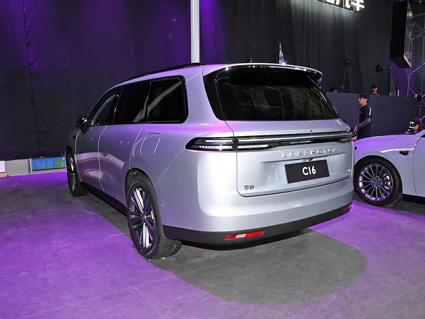 Leapmotor C16 5-deur 6-sitplek EV SUV 4WD Drive Mode Links Stuur Elektries & Hibriede Brandstof Nuwe Energie Auto